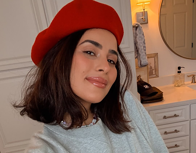 Sazan Hendrix photo